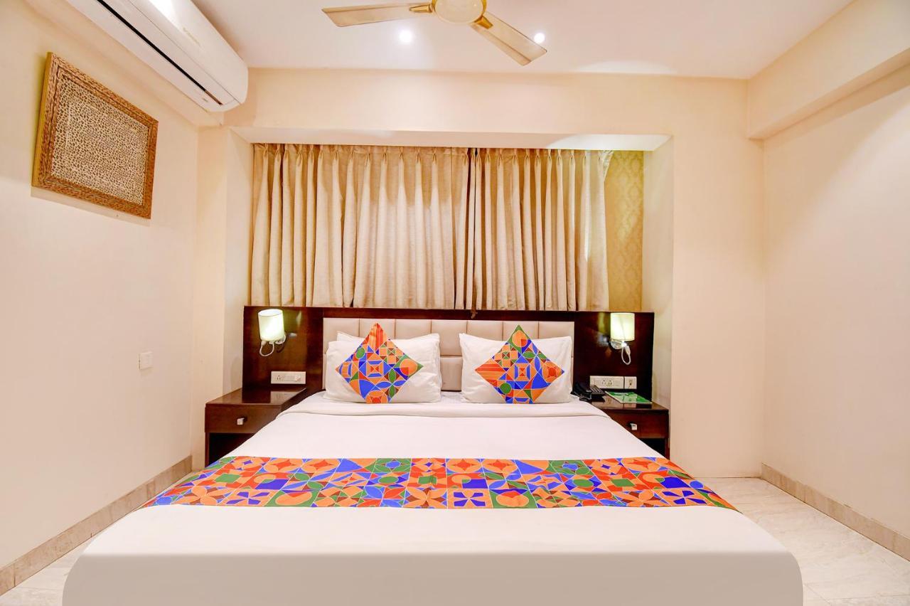Hotel Radiant Calcutta Eksteriør billede