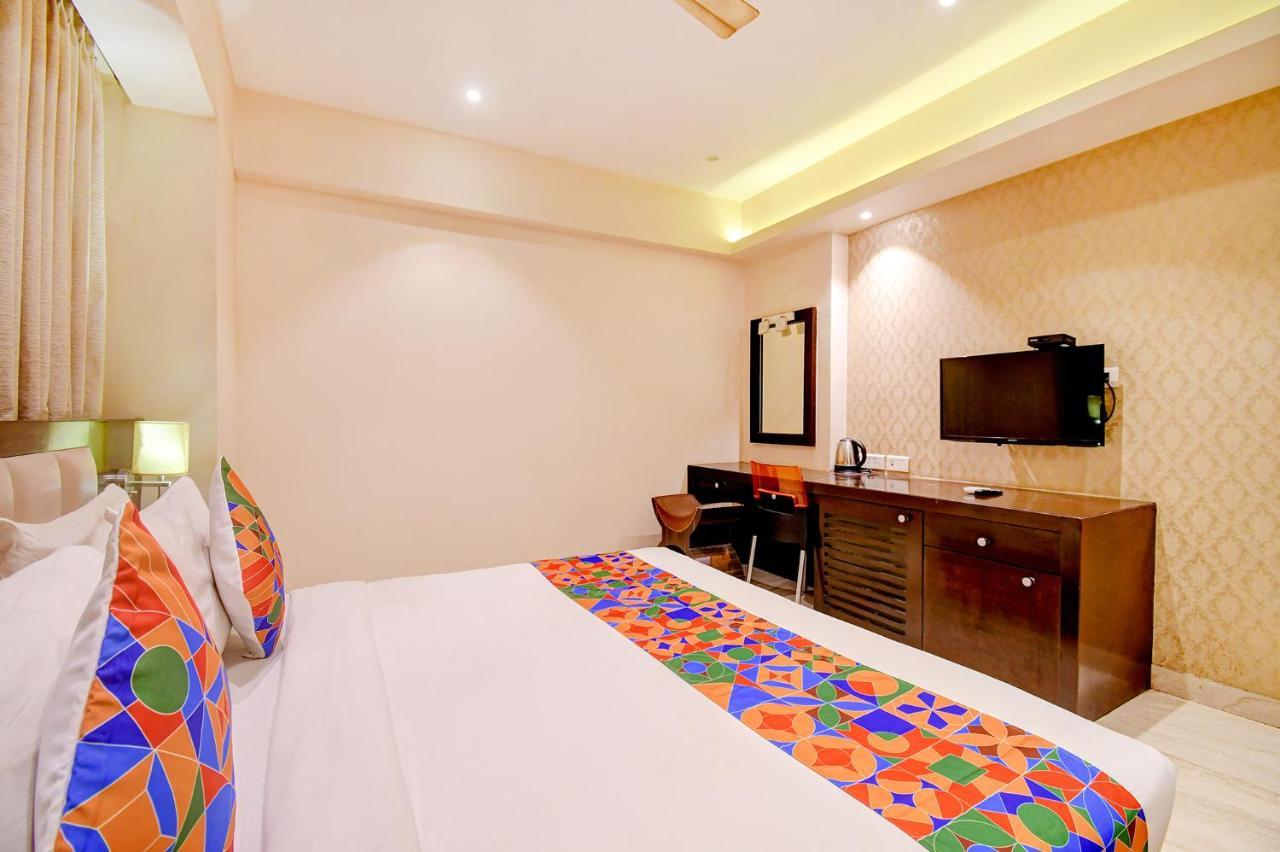Hotel Radiant Calcutta Eksteriør billede