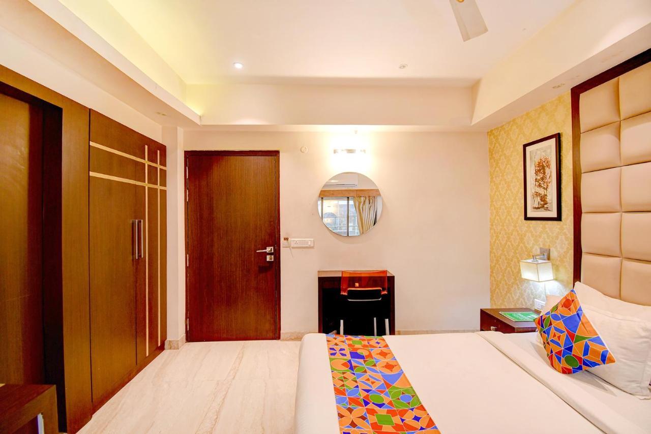 Hotel Radiant Calcutta Eksteriør billede